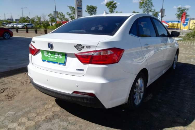 Used Changan Alsvin V7 2015 1.6L Manual LeShang Edition China V Standard