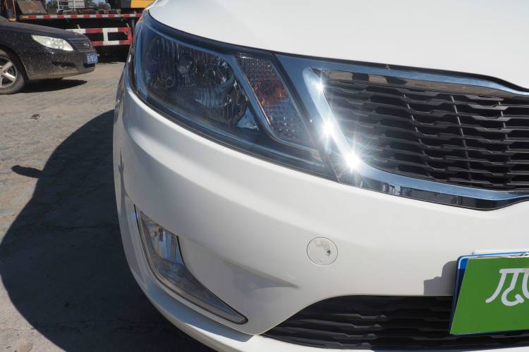 Used Kia K2 2012 Sedan 1.4L MT GL Commemorative Edition
