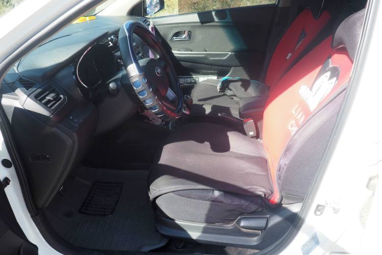 Used Kia K2 2012 Sedan 1.4L MT GL Commemorative Edition
