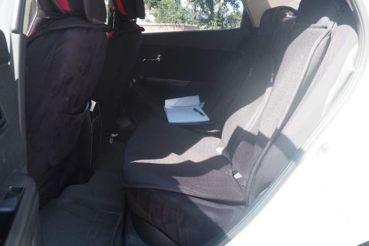 Used Kia K2 2012 Sedan 1.4L MT GL Commemorative Edition
