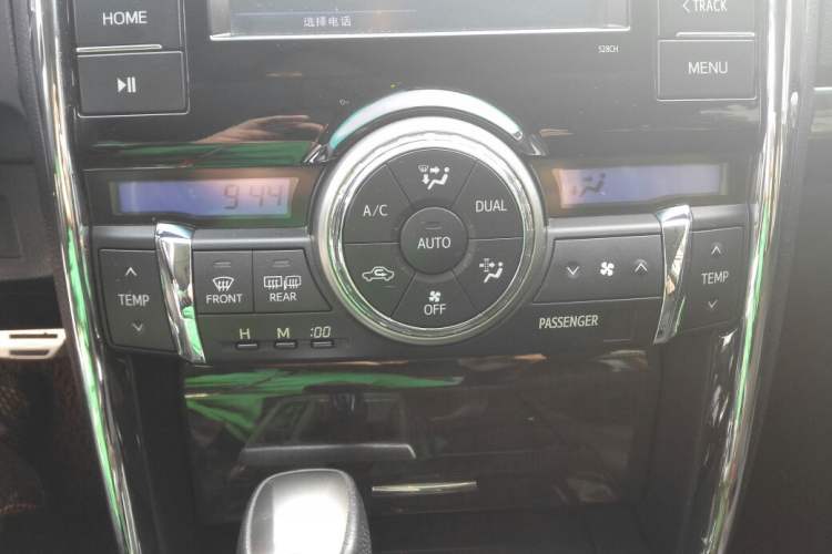 Used Toyota Reiz 2013 2.5V Shangrui Edition AC Panel