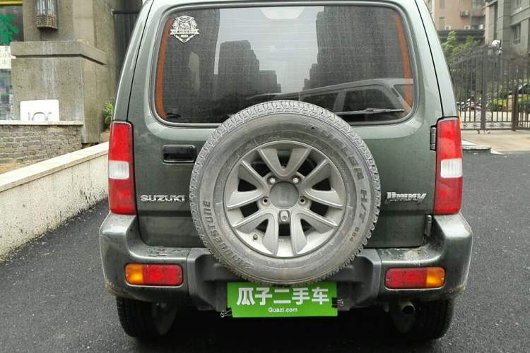 Used Suzuki Jimny 2015 1.3 MT JLX Navigation Edition
