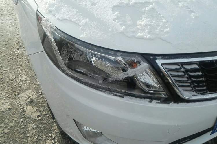 Used Kia K2 2015 Hatchback 1.4L AT GLS Cool Edition
