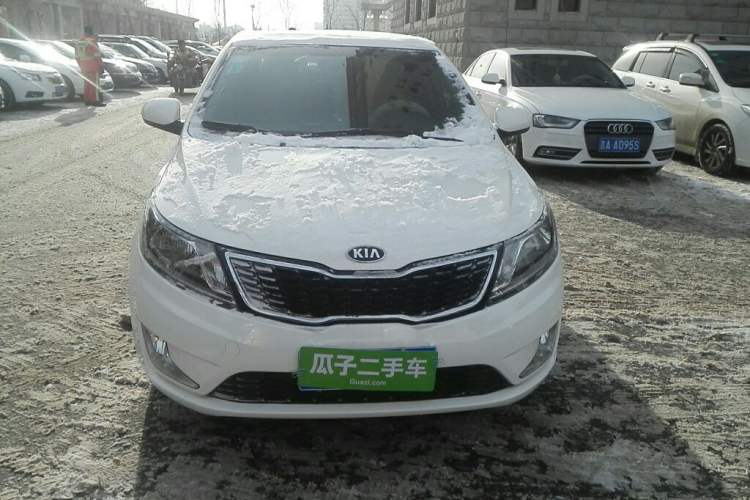 Used Kia K2 2015 Hatchback 1.4L AT GLS Cool Edition
