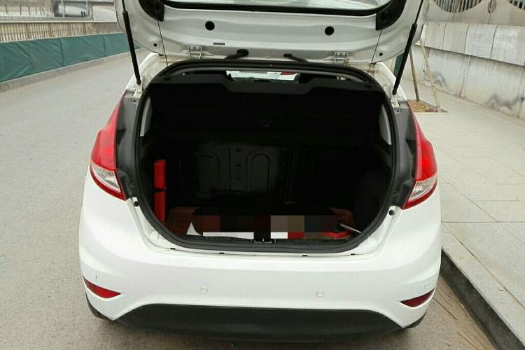 Used Ford Fiesta 2013 Hatchback 1.5L Automatic Fashion Edition