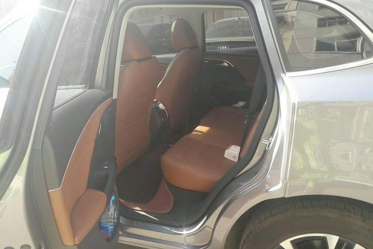 Used BORGWARD BX7 2016 28T Four-wheel Drive Luxury Edition 5 Seats
