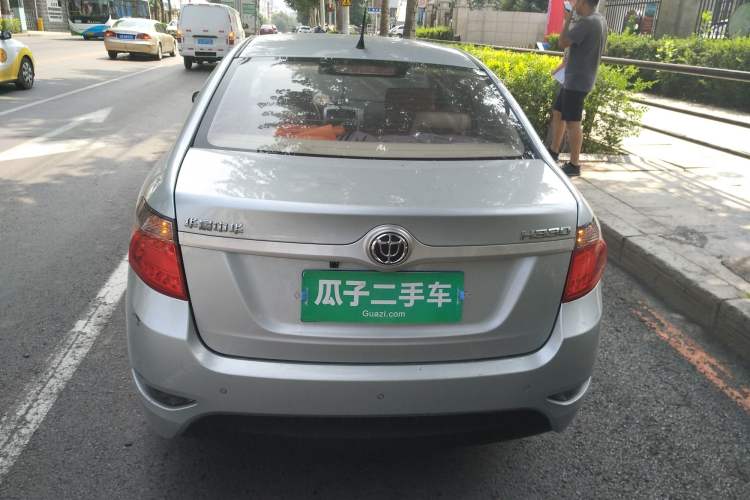 Used Brilliance H330 2013 1.5L Manual Luxury Model
