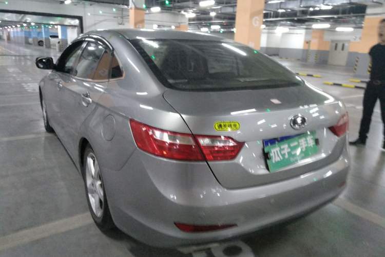Used Bestune B70 2014 2.0L manual luxury version