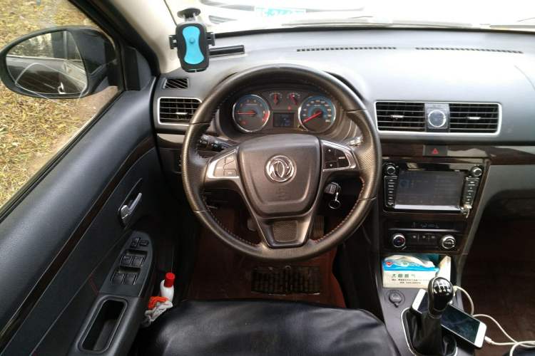 Used Dongfeng Xiaokang 370 2016 1.5L Manual Elite Home Edition 7-Seater
