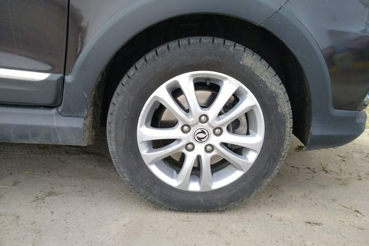 Used Dongfeng Xiaokang 370 2016 1.5L Manual Elite Home Edition 7-Seater
