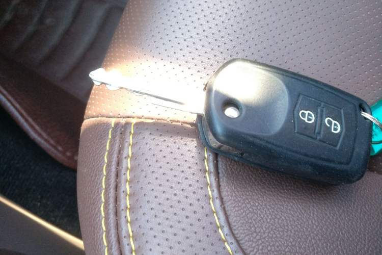 Used FAW Senya S80 2015 1.5L Manual 5-Seater Luxury Edition
