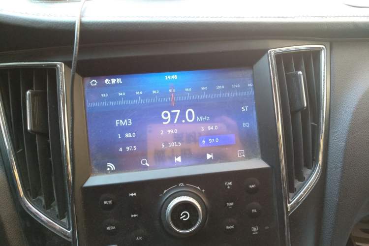 Used Zotye SR7 2016 1.5T Manual Cube Road Edition China V Standard
