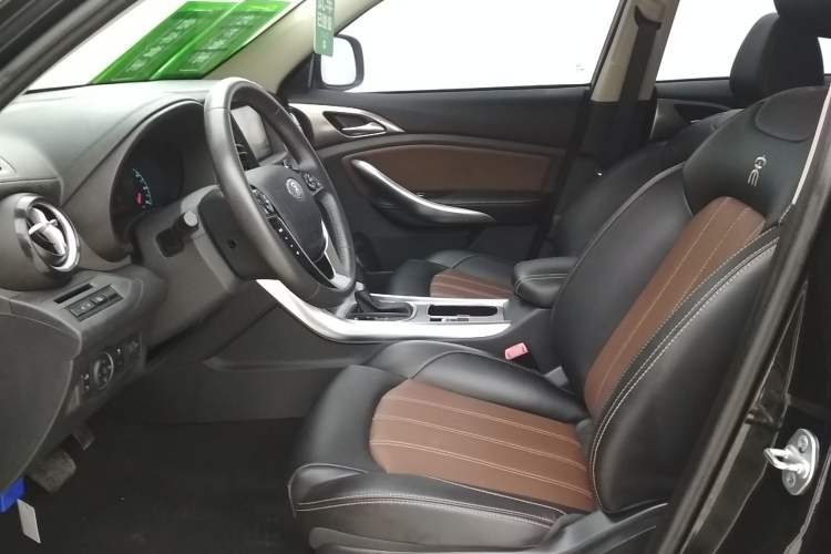 Used BYD Song 2017 Gaishi Upgrade Edition 1.5TID Automatic Luxury Model
