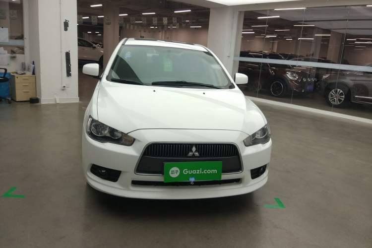 Used Mitsubishi Lancer EX 2013 Fashion Edition 1.8L CVT Comfort Version
