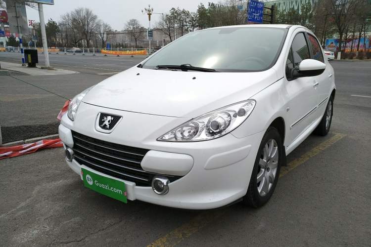 Used Peugeot 307 2013 Hatchback 1.6L Manual Comfort Edition