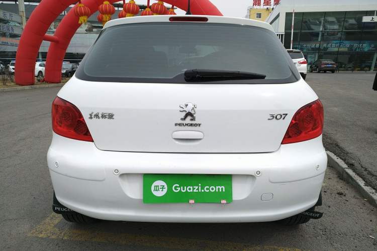 Used Peugeot 307 2013 Hatchback 1.6L Manual Comfort Edition
