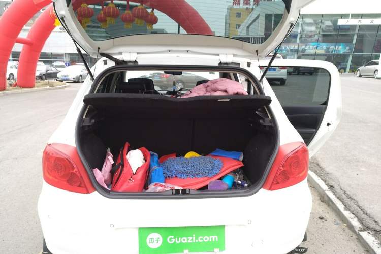 Used Peugeot 307 2013 Hatchback 1.6L Manual Comfort Edition
