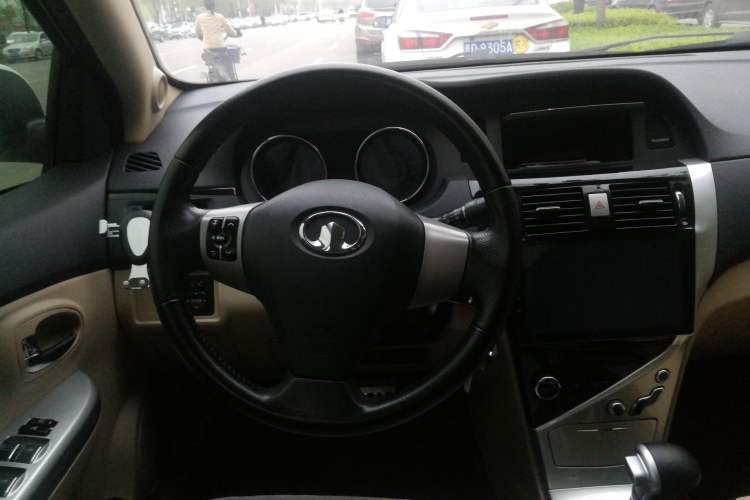 Used Great Wall C30 New Energy 2017 EV Luxury Model Steering Wheel