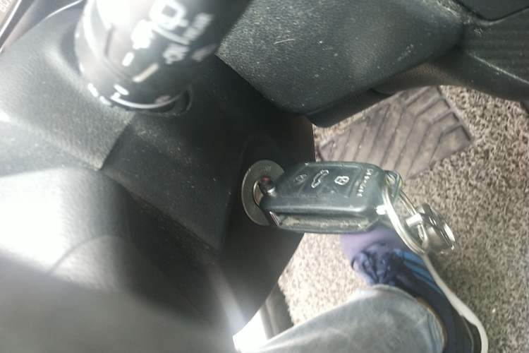 Used Luxgen U5 SUV 2017 1.6L Manual Knight Edition