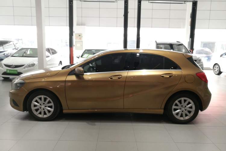 Used Mercedes-Benz A-Class 2013 A 180 Fashion Model
