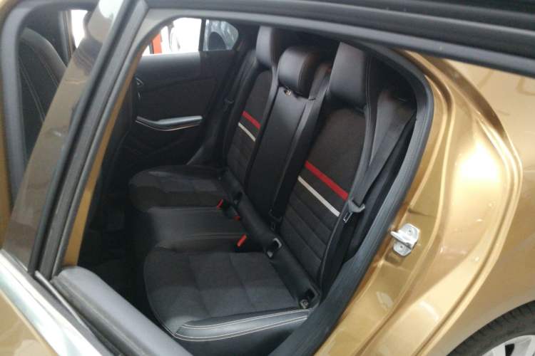 Used Mercedes-Benz A-Class 2013 A 180 Fashion Model
