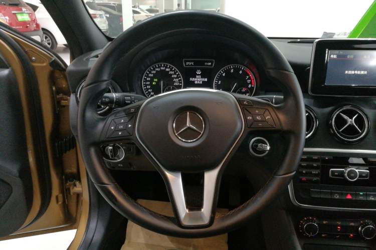 Used Mercedes-Benz A-Class 2013 A 180 Fashion Model
