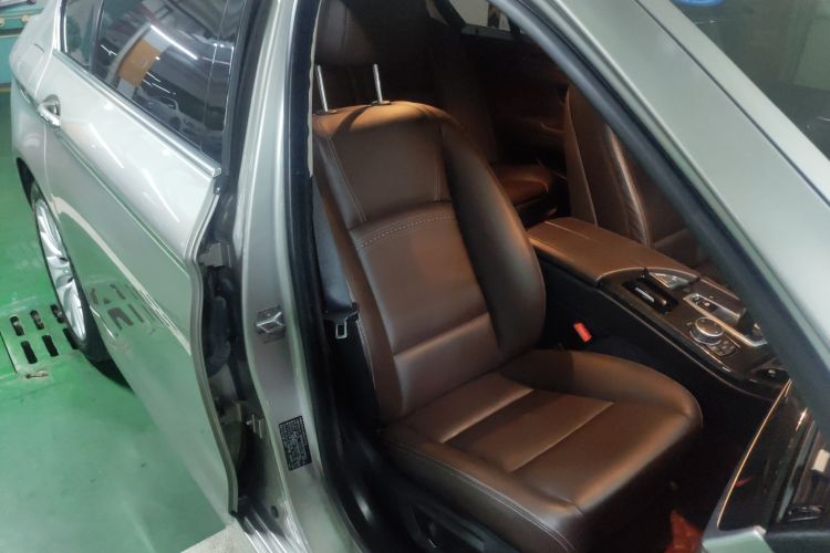 Used BMW 5 Series 2014 525Li Luxury Design Package