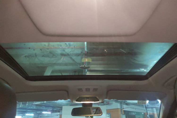 Used BMW 5 Series 2014 525Li Luxury Design Package