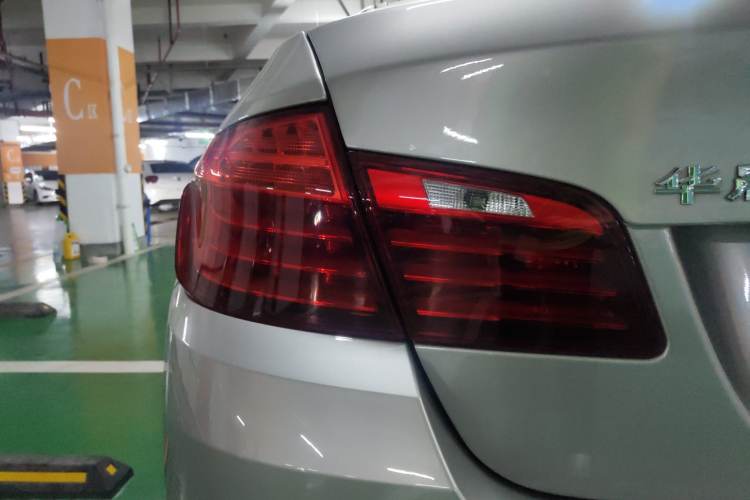 Used BMW 5 Series 2014 525Li Luxury Design Package