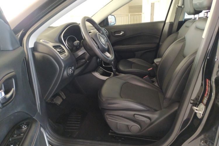 Used Jeep Compass 2017 200T Automatic Enjoyment Version