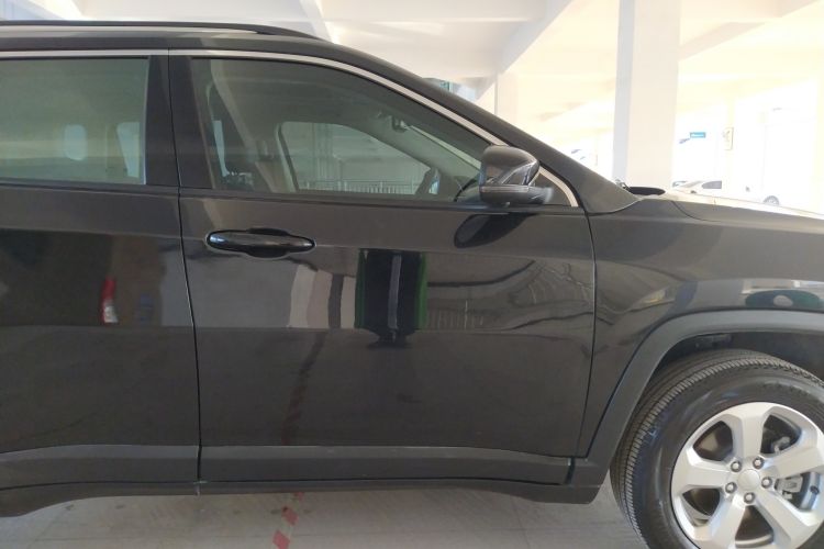 Used Jeep Compass 2017 200T Automatic Enjoyment Version