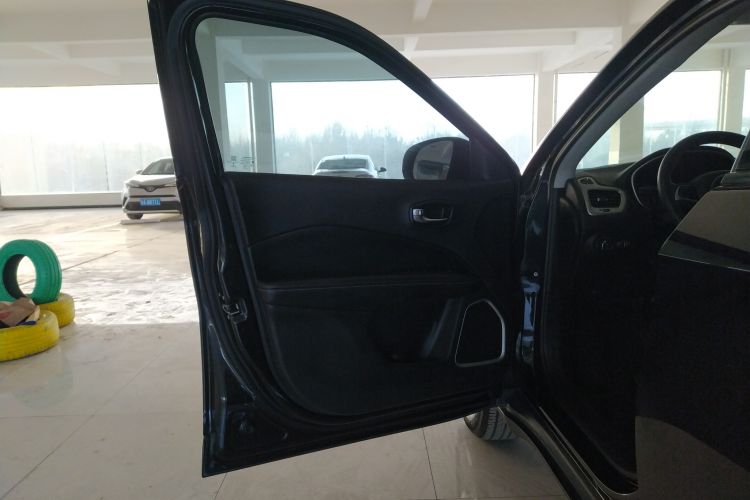 Used Jeep Compass 2017 200T Automatic Enjoyment Version