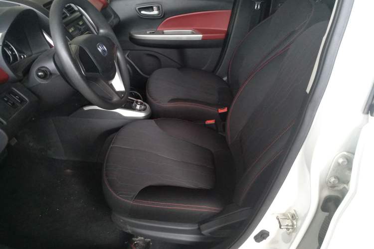 Used CHANGAN Benni EV 2017 Pure Electric 180 km Standard Model
