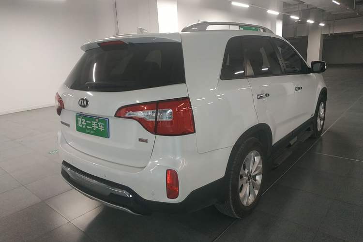 Used Kia Sorento 2013 2.4L 5-Seater Gasoline Luxury Version China IV Standard