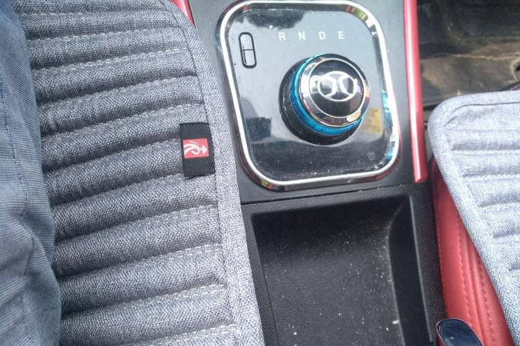 Used BAIC New Energy EX 2016 EX200 Cool Edition Gear Lever