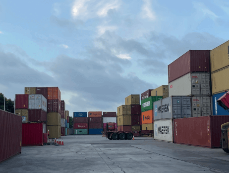 logistics-swiper-card-3