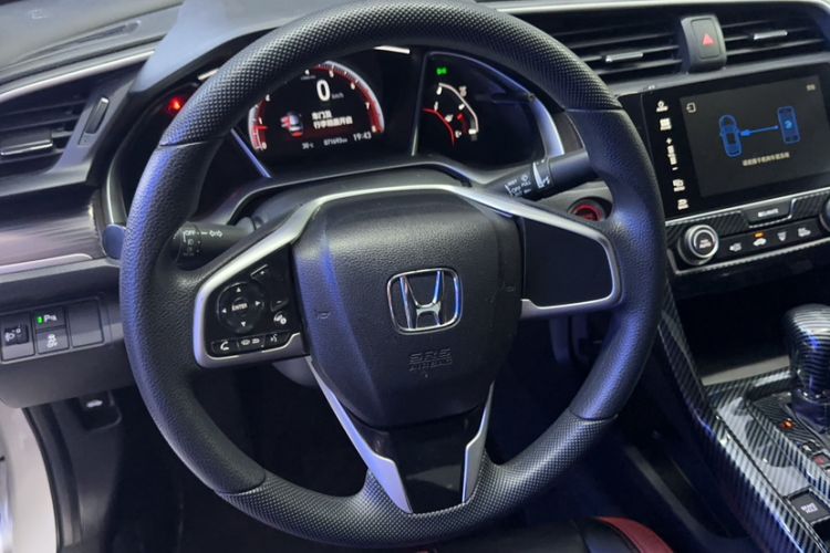 Used Honda Civic 2019 220TURBO CVT Dynamic Edition China VI Emission Standard Interior 4