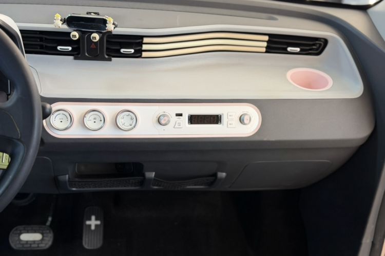 Used Wuling Hongguang MINIEV 2021 Macaron Premium Model – Lithium Iron Phosphate