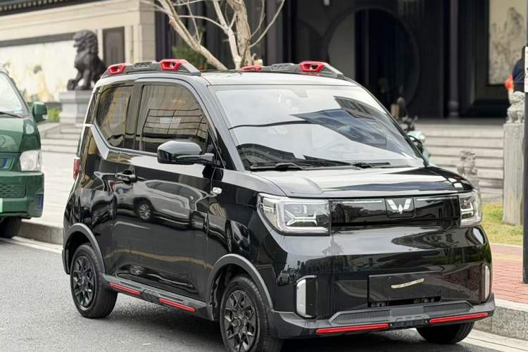 Used Wuling Hongguang MINIEV 2022 GAMEBOY 200km Gaming Edition with Lithium Iron Phosphate