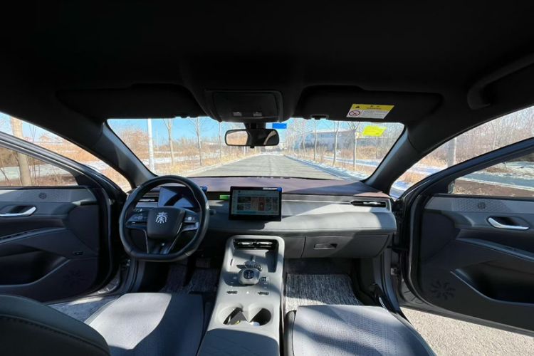 Used BYD Qin PLUS 2025 DM-i Smart Drive 55KM Leading Model
