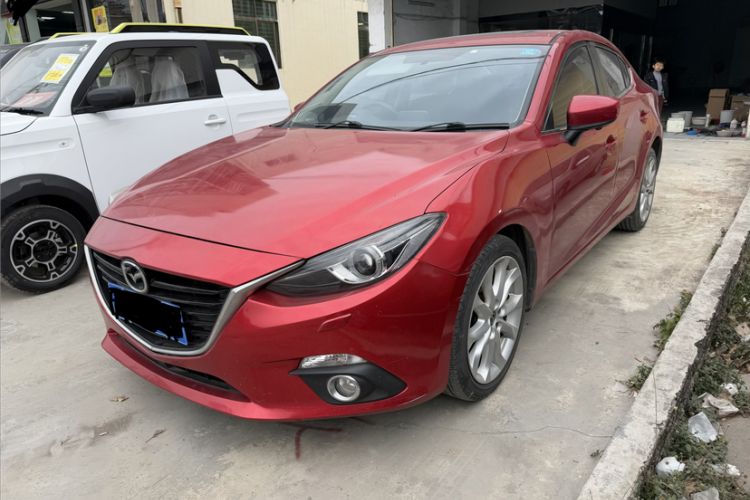 Used Mazda Mazda 3 Axela 2016 Sedan 2.0L Automatic Flagship Model