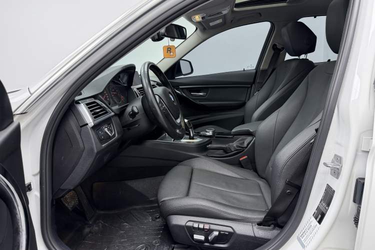 Used BMW 3 Series 2019 320Li Fashion Model