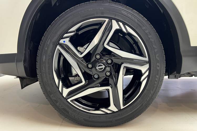 Used Nissan Qashqai 2025 Honor 2.0L CVT XV+ Leading Edition
