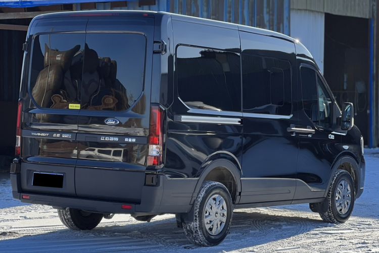 Used Ford Transit T8 2024 T8 2.0T Diesel Manual Short Wheelbase Mid-Roof 6-Seater Multi-Function Version 3/3
