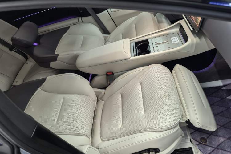 Used Avatr 12 2023 650 Three-Laser Four-Wheel Drive Performance Edition