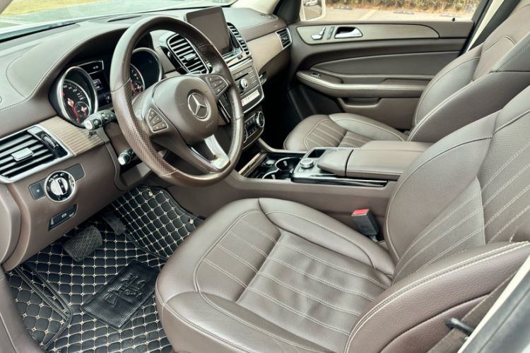 Used Mercedes-Benz GLE 2018 GLE 320 4MATIC Dynamic Edition Collector's Edition
