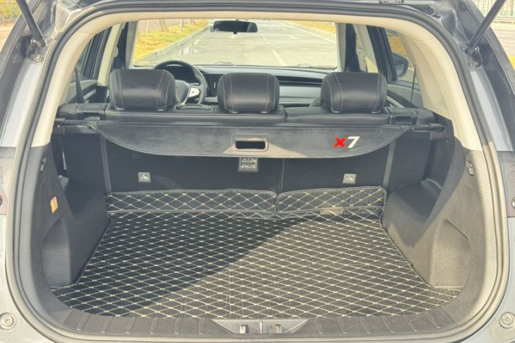 Used CHANGAN OSHAN X7 PLUS 2022 1.5T Blue Whale Edition Automatic ZhiZun Model
