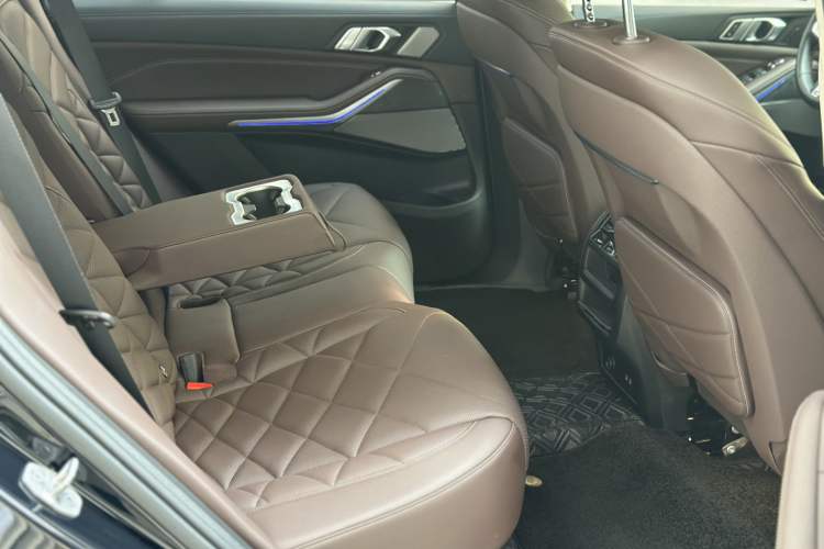 Used BMW X5 2022 Restyled xDrive 30Li Luxury Version M Sport Package