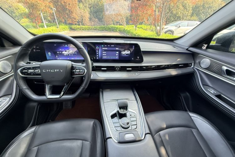 Used Chery Tiggo 8 PRO 2022 290T Two-Wheel Drive Sky Dome Edition 5 Seats Interior 5