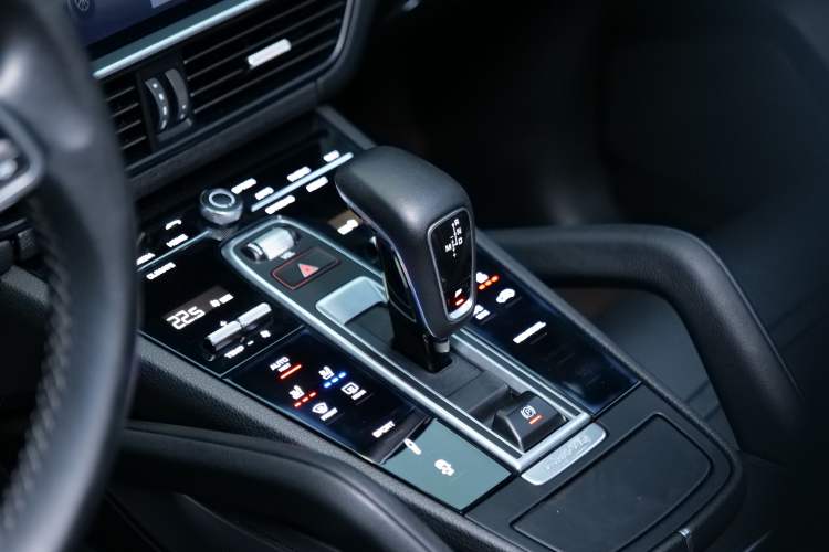 Used Porsche Cayenne 2018 Cayenne 3.0T